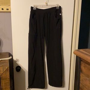 Cherokee infinity scrub pants, size medium, black